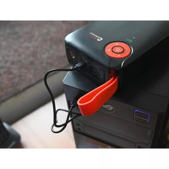 Compass Startovací zdroj s kompresorem, powerbankou a svítilnou (7200mAh, 600A)