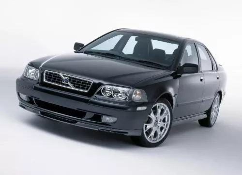 VOLVO S40 (sedan) MOBILE GARAGE Ochranná plachta na auto (1996-2004)